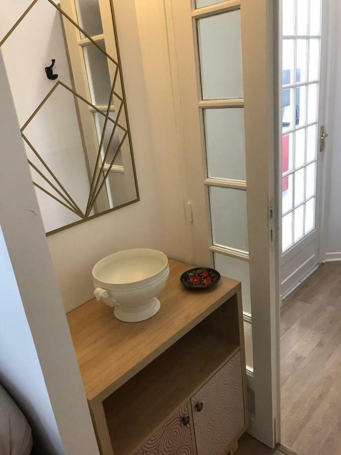 77 Rue De France Leilighet Fontainebleau Eksteriør bilde